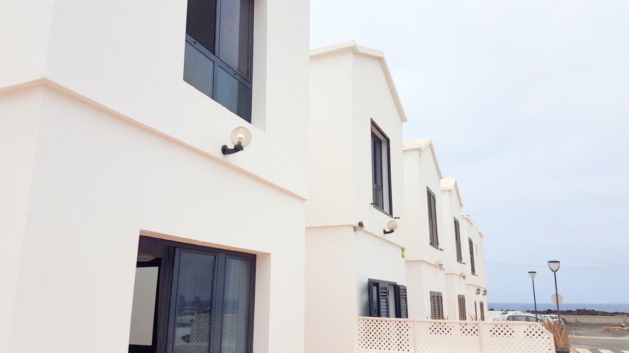 Villa The White House Órzola Exterior foto